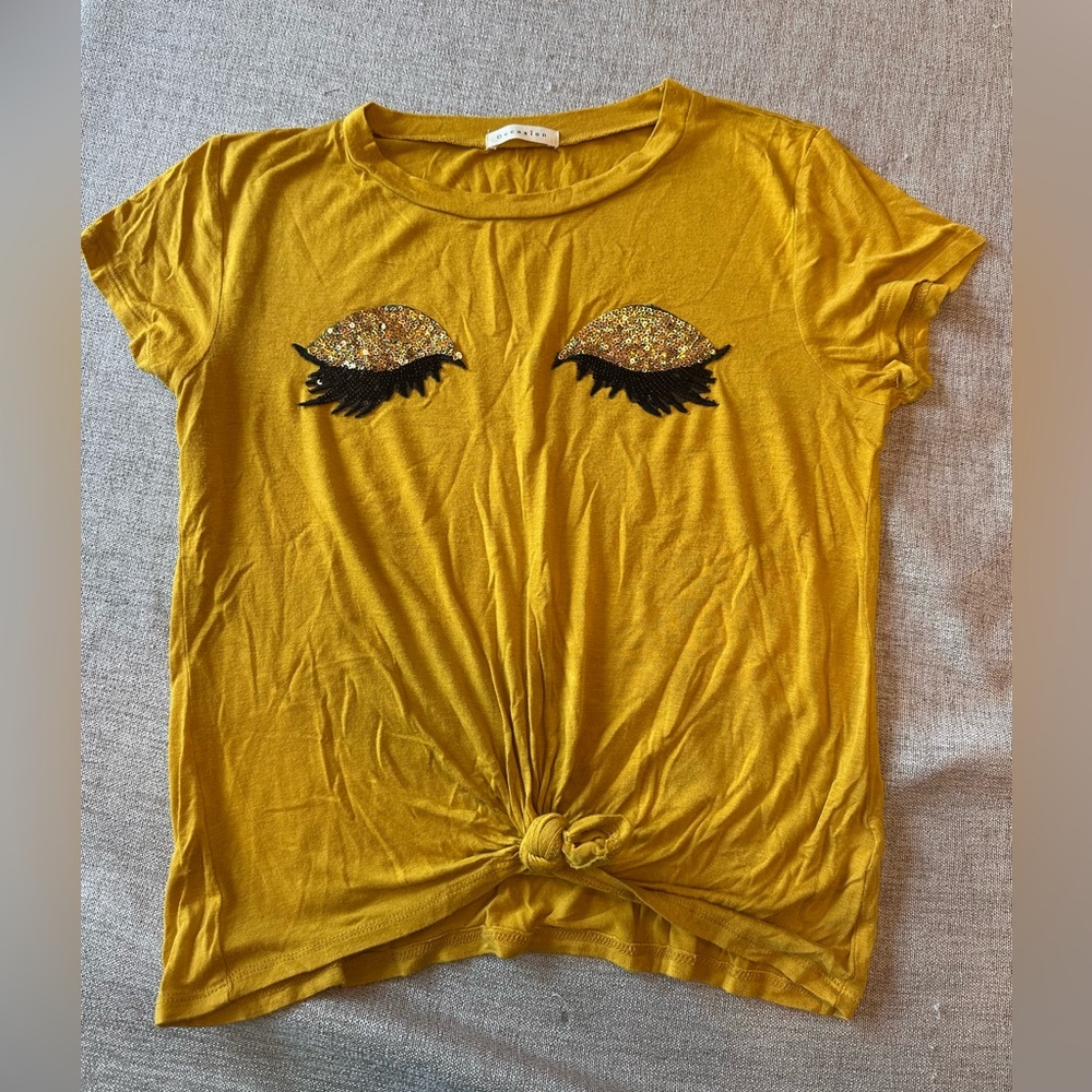 Gold Sequin Eyelash Cute Graphic Embellished Women's T Shirt